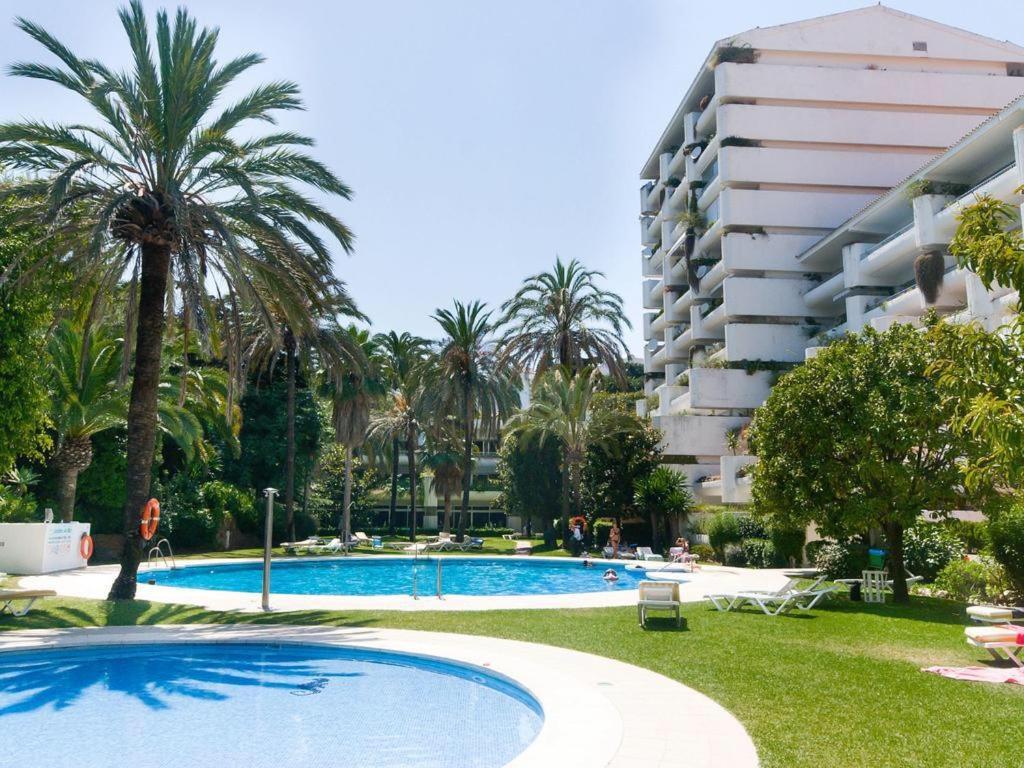 Escapada Perfecta En Terraza, Piscina Parking Y Sol Marbella