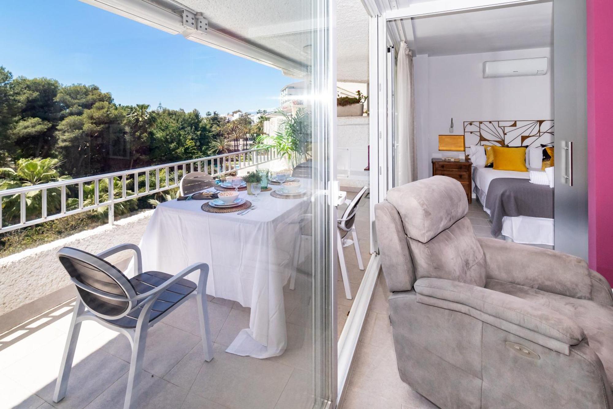 Escapada Perfecta En Terraza, Piscina Parking Y Sol *